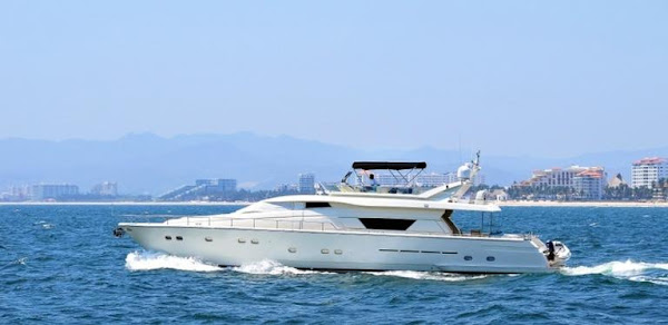 Yate de Lujo Premium
